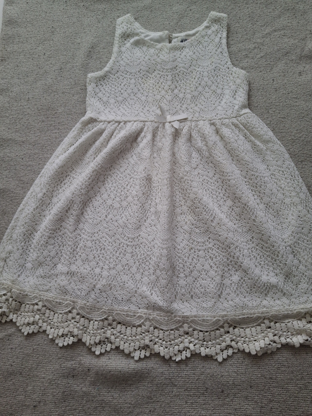 H&M White Lace Party Dress with Bow Accent